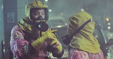 ‘지질남’에서 ‘영웅’이 되다 영화 엑시트 스팋컷