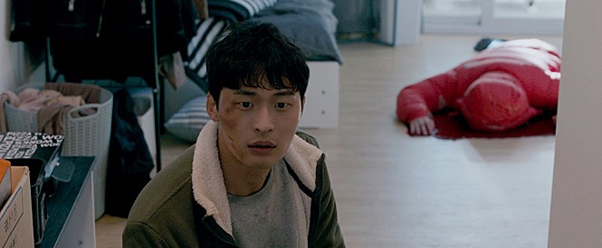 영화 옆집 사람 스틸컷