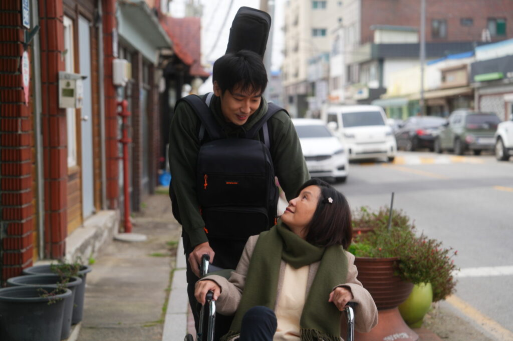 영화 엄마를 버리러 갑니다 스틸컷