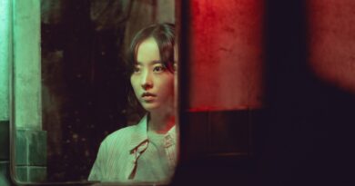 디즈니+ 시리즈 골드랜드 스틸컷