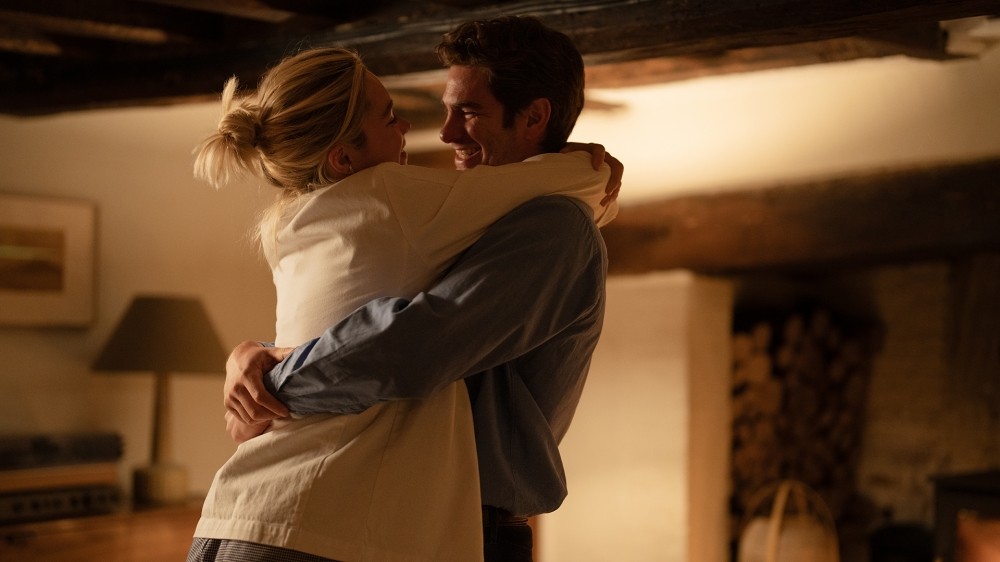 영화 위 리브 인 타임 스틸컷